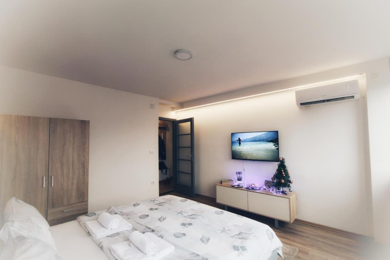 Apartman Srdjan 巴尼西卢卡 外观 照片
